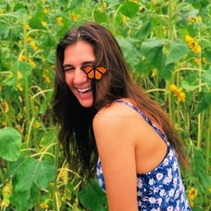 Meet your Posher, Roula